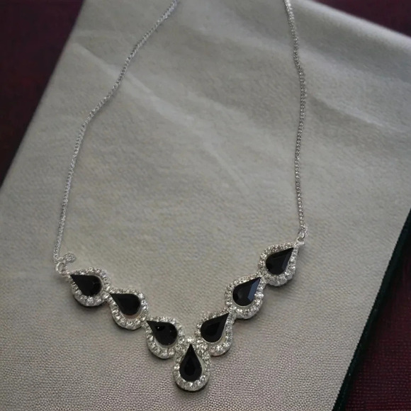 Blossom Boutique Jewelry - Rhinestone Teardrop Elegant Necklace